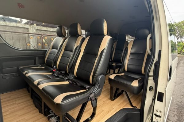 Elf 14 Seater photo 5